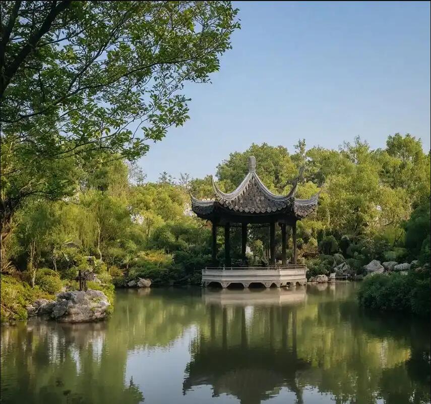 兴宁区雨珍房地产有限公司